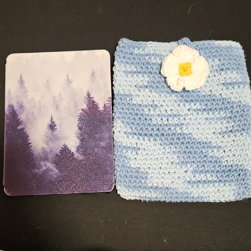Blue Crochet E-Reader Sleeve